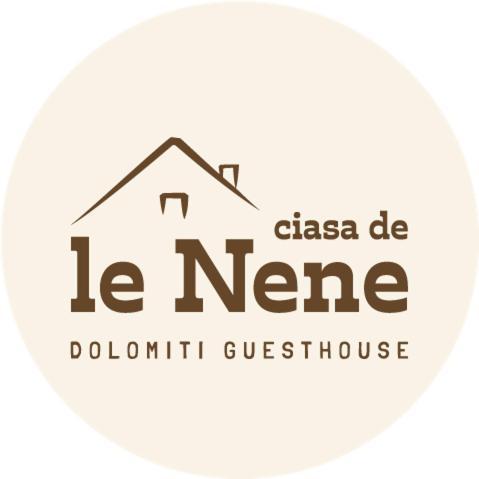 פייבה די קדורה Ciasa De Le Nene - Dolomiti Guesthouse מראה חיצוני תמונה